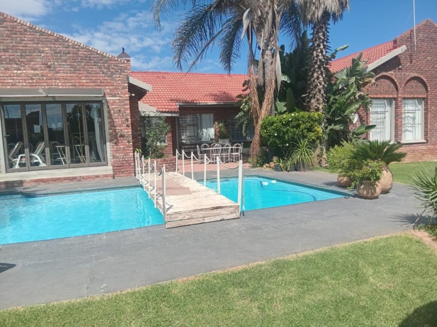 6 Bedroom Property for Sale in Alabama North West